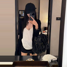 批发韩系早秋穿搭黑色针织开<b class='q'>衫</b>外套女2025新款配吊带的小外搭长袖上衣