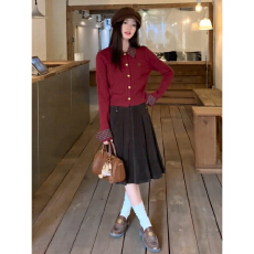 批发甜美风长袖红色毛衣女秋冬设计感下摆抽绳<b class='q'>针织衫</b>显瘦减龄<b class='q'>开衫</b>上衣