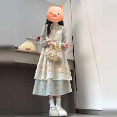 批发开春晚宴长裙小众一整套装女碎花吊带连衣裙小个子2026年夏季新款