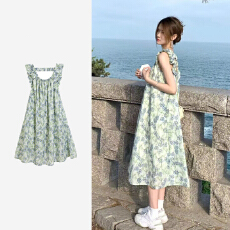 批发法式露背小飞袖碎花<b class='q'>连衣裙</b>子女春夏季2026新款设计感海边度假<b class='q'>长裙</b>
