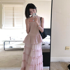 批发无袖荷叶边背心木耳边<b class='q'>连衣裙</b>子套装女夏季法式绝美巨好看百褶长裙