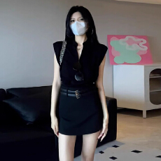 批发辣妹穿搭套装黑色包臀连衣裙子女夏季2026年新款流行单品爆款短裙