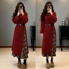批发法式复古<b class='q'>蝙蝠</b>袖毛衣<b class='q'>连衣裙</b>女秋冬2026超火韩系搭配一整套格纹长裙