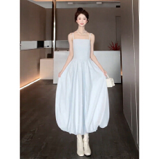 批发蓝色<b class='q'>西装外套</b>搭配吊带连衣裙子女早春季2026新款通勤穿搭长裙套装