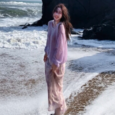 批发初夏漂亮一整套紫色碎花连衣裙子女2026新款小个子法式长裙套装<b class='q'>春</b>