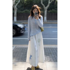 批发巨好看韩系穿搭一整套白色<b class='q'>连衣裙</b>子女2026新款早春季漂亮套装长裙