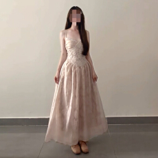 批发法式温柔风粉色蕾丝吊带<b class='q'>连衣裙</b>子女夏季2026新款海边度假气质长裙