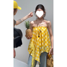 批发明媚多巴胺黄色抹胸格子连衣裙子女初夏独特漂亮不规则蕾丝水母裙