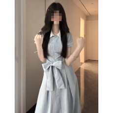 批发韩系学院风蓝色条纹连衣裙子女夏季2026新款小个子巨好看绝美长裙