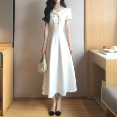 批发法式气质白色短袖连衣裙子女<b class='q'>夏季</b>2026新款高级感特别漂亮掐腰长裙