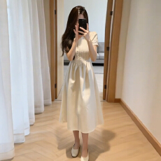 批发法式气质白色短袖连衣裙子女<b class='q'>夏</b>季2026新款高级感收腰显瘦a字长裙