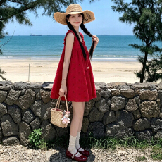 批发明媚多巴胺红色小飞袖吊带连衣裙子女夏日绝美漂亮出片度假风短裙