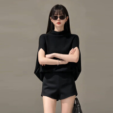 批发韩系巨好看黑色上衣短裤子女秋季2026年新款ootd松弛感穿搭套装