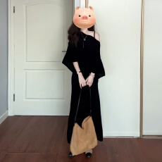 批发法式高级感黑色<b class='q'>吊带</b>连衣裙子女2026新款早秋韩系穿搭一整套装<b class='q'>长裙</b>