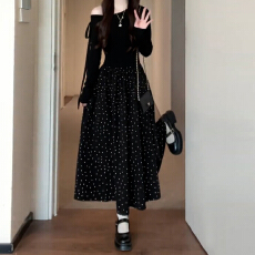 批发法式赫本风斜肩露肩黑色波点连衣裙子女初<b class='q'>夏</b>季2026新款小个子长裙
