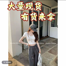 批发心机小短T运动白色短款夏季<b class='q'>修身</b>拼接T恤预+<b class='q'>裤</b>子