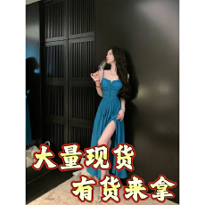 批发2026法系镂空绑带露背吊带连衣裙性感V领收腰海边度假开叉长裙