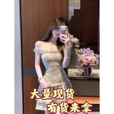 批发及致掐腰2025新款夏装松紧腰一字肩碎花短裙<b class='q'>连衣裙</b>女