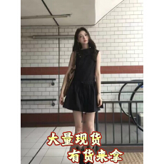 批发赫本风斜裁<b class='q'>衬衫</b>领无袖短款连衣裙女2026夏季新款显瘦设计感小黑裙