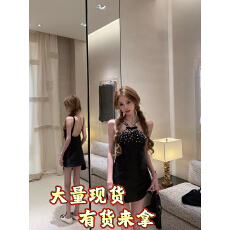 批发你的懒懒llanLondon心跳两色重工钉珠<b class='q'>露背</b><b class='q'>连衣裙</b>