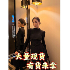 批发JIJINQI  <b class='q'>时尚</b>气质通勤风秋季拼接半高领上衣＋显瘦A字半身裙套装