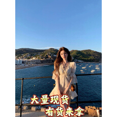 批发你的懒懒llan香榭格蕾两色V领荷叶边蕾丝花边泡泡袖连衣裙女