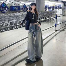 批发美式复古猫须设计感低腰<b class='q'>牛仔裤</b><b class='q'>女</b>秋季新款宽松显瘦百搭阔腿弯刀裤