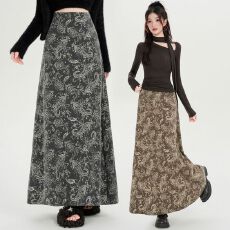 批发复古腰果印花<b class='q'>半身裙</b>女2026秋冬新款气质显瘦高腰垂感a字<b class='q'>长裙</b>