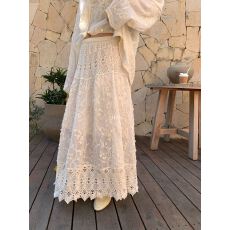 批发已出大货  一勺甜2026春季新款简约复古高品质重工提花蕾丝<b class='q'>半身裙</b>