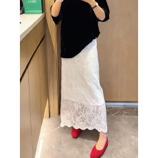 批发已出大货 白色镂空直筒半身裙女2026年夏季新款设计感高腰<b class='q'>包臀</b>裙