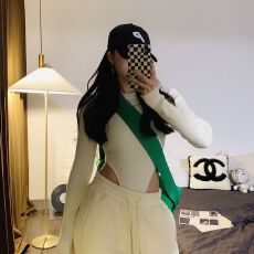 批发官图实价 春秋连体衣女内搭洋气高级设计感小众修身显瘦别致上衣