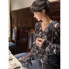 批发洋气百搭系带V领荷叶边喇叭袖衬衫女春夏新款薄款外搭<b class='q'>罩衫</b>雪纺衫