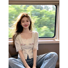 批发法式独特甜美蕾丝花边绣花白色衬衫女2026春夏超好看温柔减龄上衣