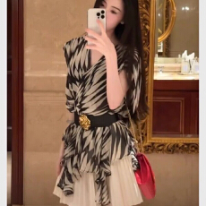 批发气质巨好看的黑白飘逸无袖小衫裙套装2026富家千金高级名媛两件