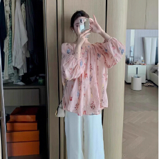 批发法式温柔风甜美粉色印花圆领长袖上衣女2026设计感宽松显瘦<b class='q'>衬衫</b>