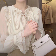 批发新年战袍两穿设计轻奢绣花长袖<b class='q'>衬衫</b>春季新款气质遮肚子雪纺<b class='q'>衬衣</b>女