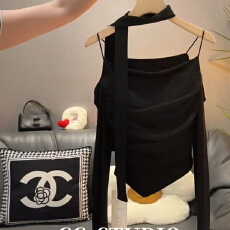 批发黑色百搭通勤风挂脖露肩打底衫女2026早春短款修身显瘦上衣