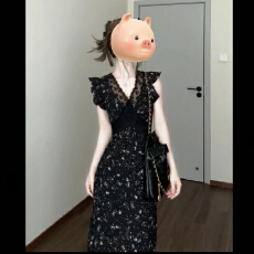 批发黑色<b class='q'>蕾丝</b>拼接碎花<b class='q'>连衣裙</b>夏季度假风法式气质独特漂亮斜裁掐腰长裙