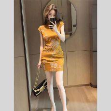 批发新中式国风绝美黄色古法改良旗袍女新款年轻款气质高端连衣裙
