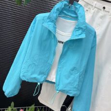 批发洋气浅蓝色宽松立领防晒衣女时尚减龄上衣夏季旅行户外拍照短外套