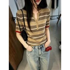 批发新款欧货时尚V领拼色条纹短袖针织衫女宽松显瘦<b class='q'>春款</b>T恤女2026夏季