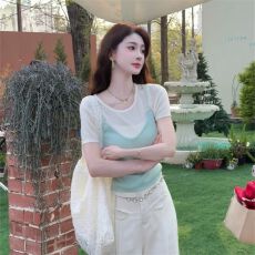韩系设计感撞色假两件短袖t恤女夏季新款时尚百搭修身显瘦短上衣