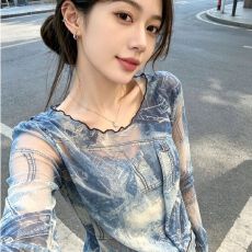 批发法式蓝色印花<b class='q'>长袖</b><b class='q'>衬衫</b>女收腰显瘦设计感气质小众百搭上衣夏季女装