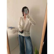 批发2026早秋韩系气质V领蝴蝶蕾丝钩花针织衫套头打底上衣毛衣女