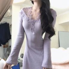 批发温柔氛围感蕾丝v领针织连衣裙高级感御姐优雅气质收腰显瘦长裙子