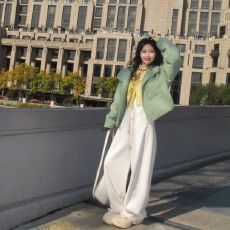 批发绿色短款棉服女冬季保暖加厚2026新款小个子<b class='q'>棉衣</b>外套超好看面包服