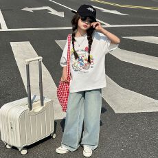批发两件套<b class='q'>女童</b>夏<b class='q'>装</b>套装女大童休闲儿童装阔腿裤牛仔裤夏季短袖T恤