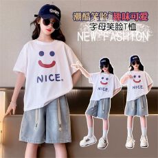 牛仔裤两件套女童夏装韩版套装女孩卡通T短袖短裤t恤时髦两件套潮