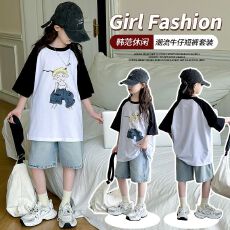 批发牛仔裤两件套<b class='q'>女</b><b class='q'>童</b>夏装韩版套装女孩时尚T短袖短裤t恤时髦两件套潮