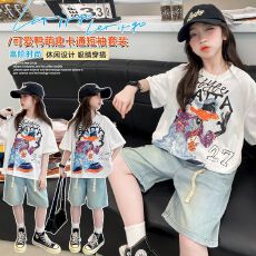 批发牛仔裤两件套<b class='q'>女</b><b class='q'>童</b>夏装韩版套装女孩时尚T短袖短裤t恤时髦两件套潮
